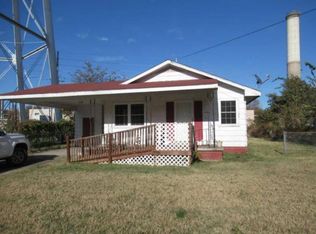 406 W 4th St, Caruthersville, MO 63830