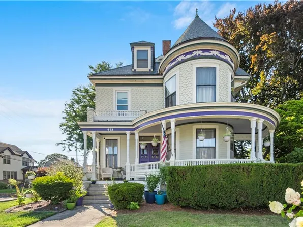 473 S Main St, Woonsocket, RI 02895