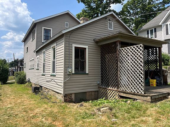 4th image of 430 N Drake St
