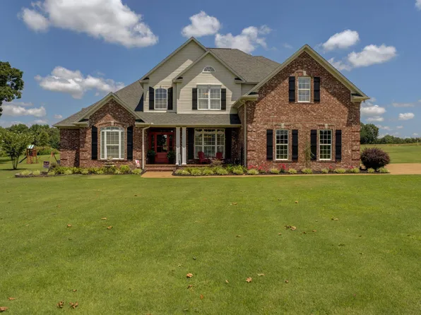 23 Rushing Cv, Milan, TN 38358