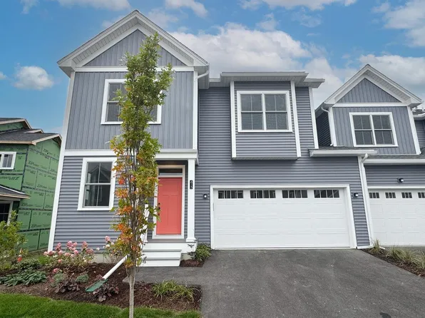 413 Old Farm Road, South Burlington, VT 05403