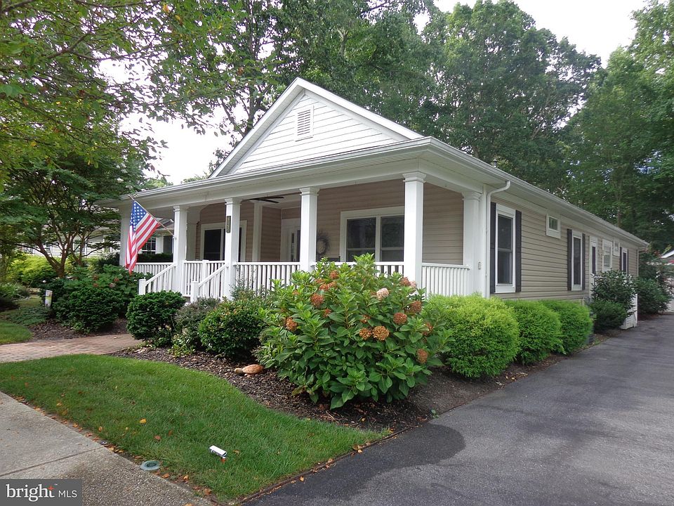 1st image of 32785 Greens Way #3147