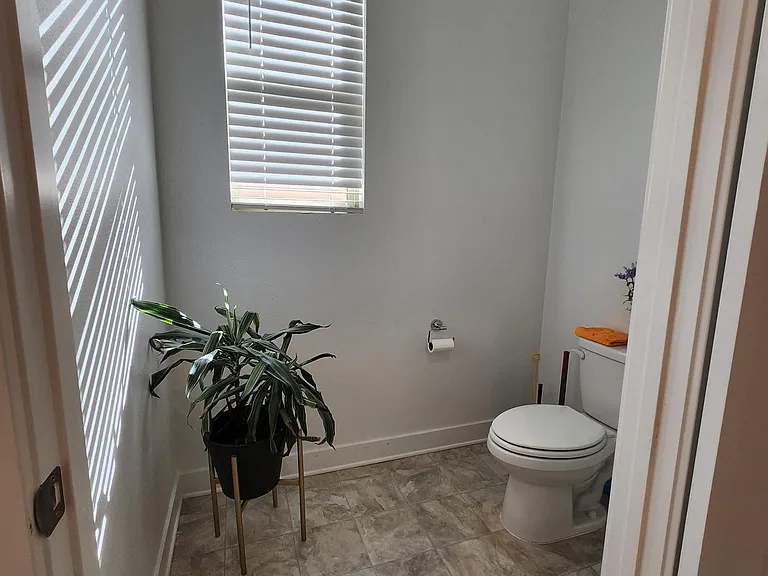1627 Spring Run Ln — Photo 12