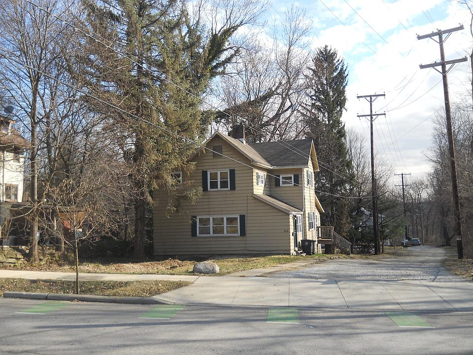 1st image of 383 Aqueduct St