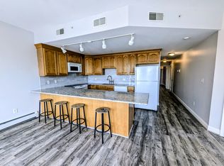 168 Humphrey St UNIT 2, Swampscott, MA 01907
