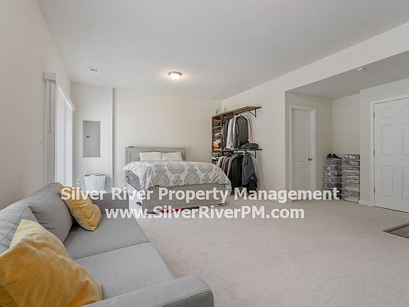5th image of 5019 Forest Pines Dr