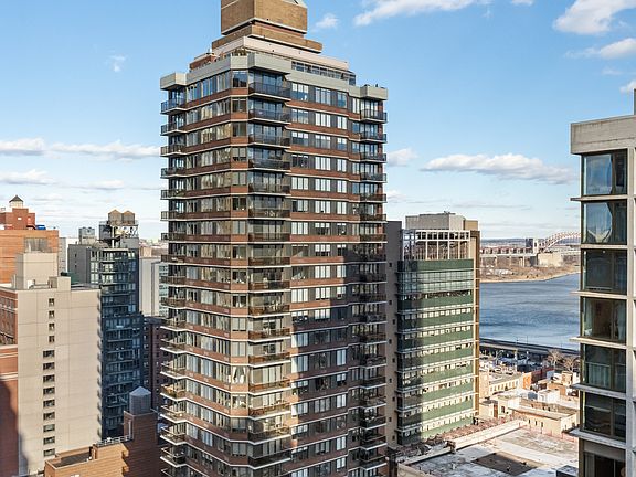 5th image of 245 E 93rd St APT 24A