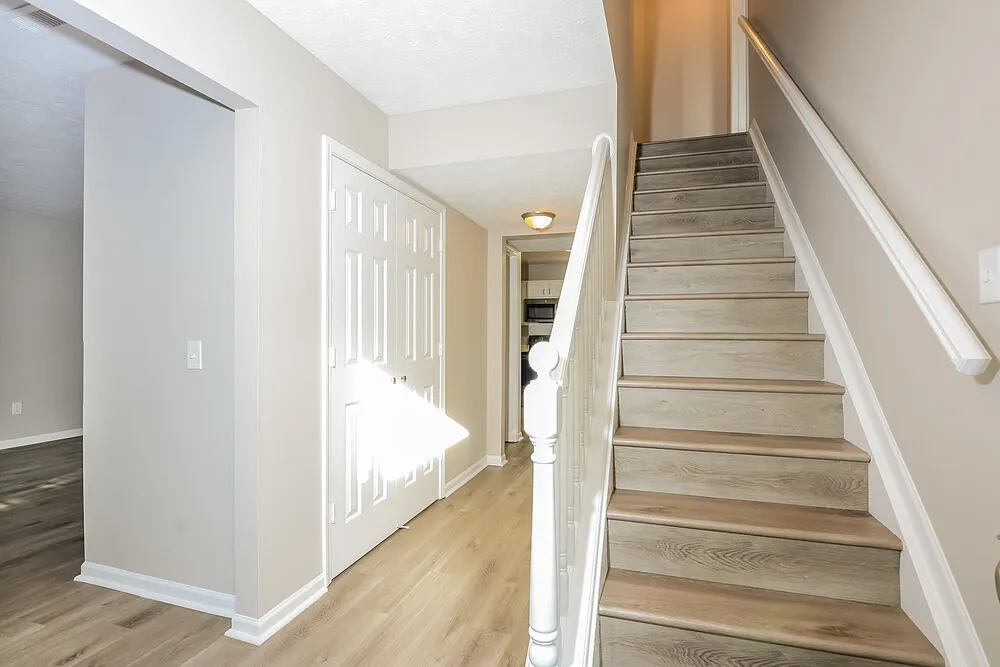 4 bed, 2.5 bath, 2130 sqft, $2,155 — Photo 4