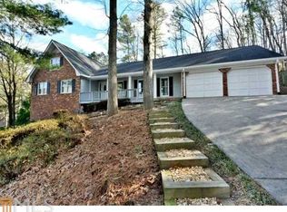 1585 Summerset Dr, Atlanta, GA 30338