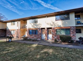 55 Thompson St APT 4F, East Haven, CT 06513