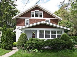 666 Park Ave, Columbus, WI 53925