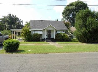 611 N 13th St, Mayfield, KY 42066