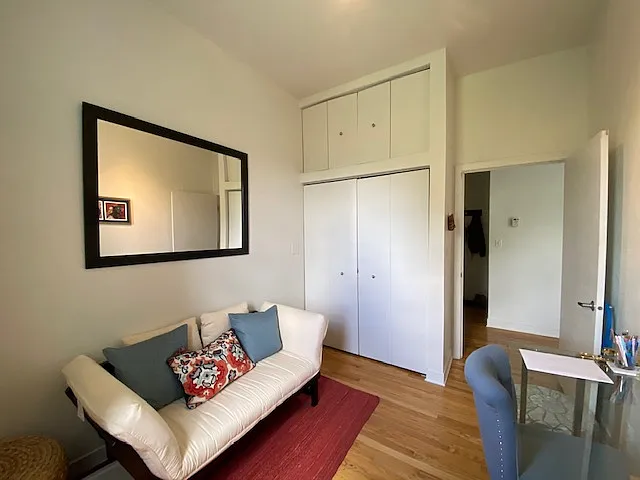 2120 W Washington Blvd #402 — Photo 5