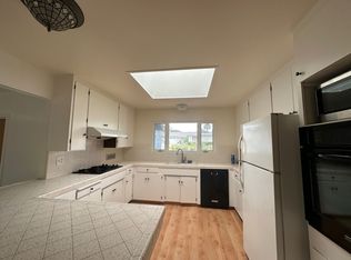 21 Karen Dr, Watsonville, CA 95076