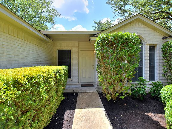 4th image of 4409 Columbine Dr