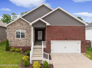 3210 Squire Cir, Shelbyville, KY 40065