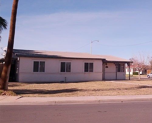 2nd image of 2108 Cypress Cir