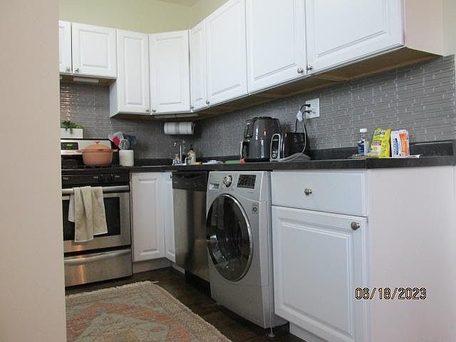 1st image of 3707 N Hoyne Ave #3703-3