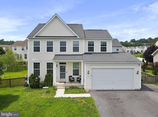 41 Tuscany Trl, Hedgesville, WV 25427