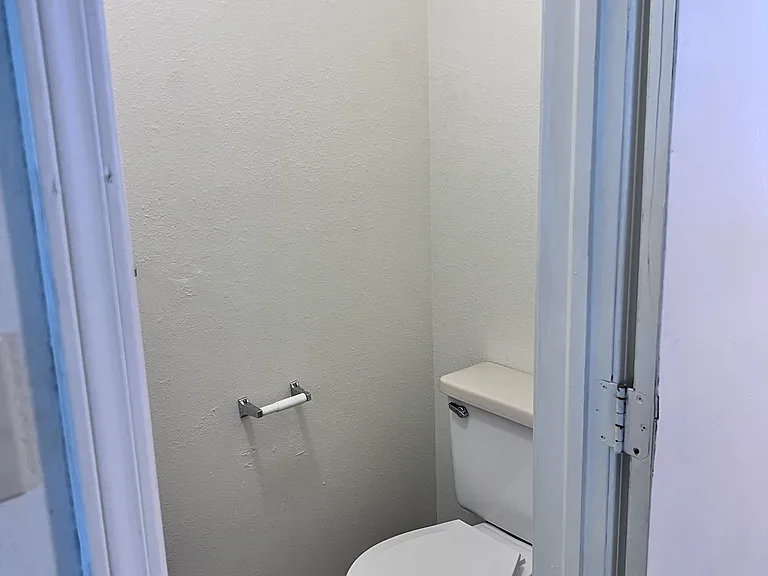 3426 S Farm Road 135 Ln #D — Photo 6