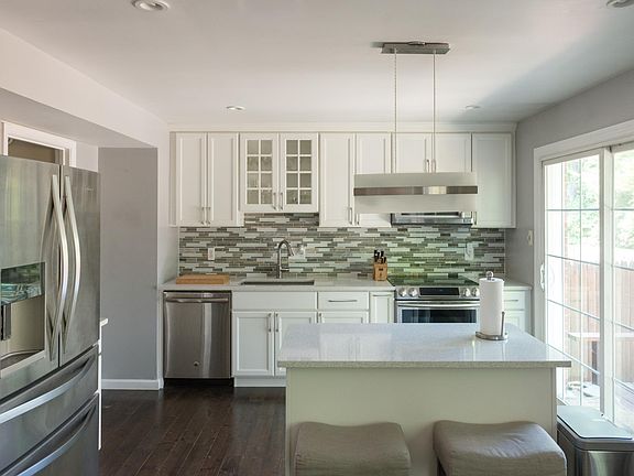Open Kitchen Floor Plan