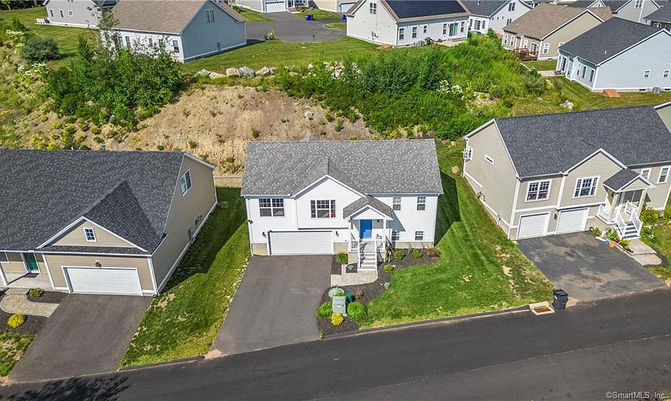 6 Independence Way UNIT 6, Wolcott, CT 06716 MLS 170589609 Zillow