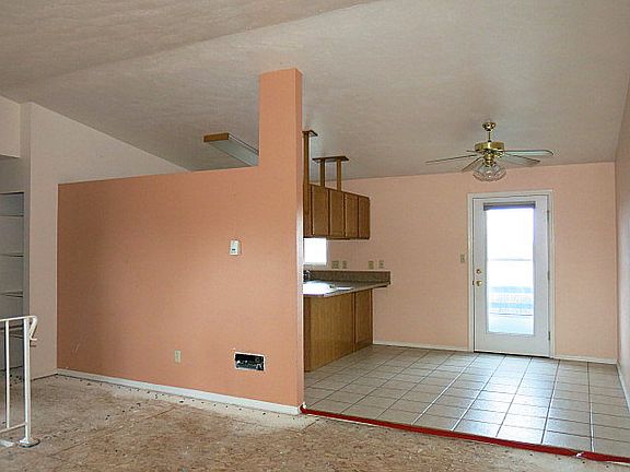 5th image of 2135 Ironwood Dr