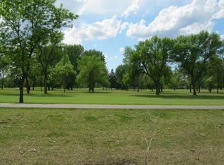 1851 11th St N, Moorhead, MN 56560