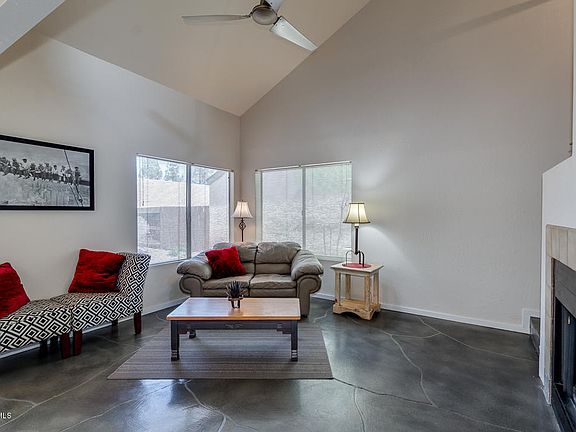 3rd image of 1535 N Horne Unit 71