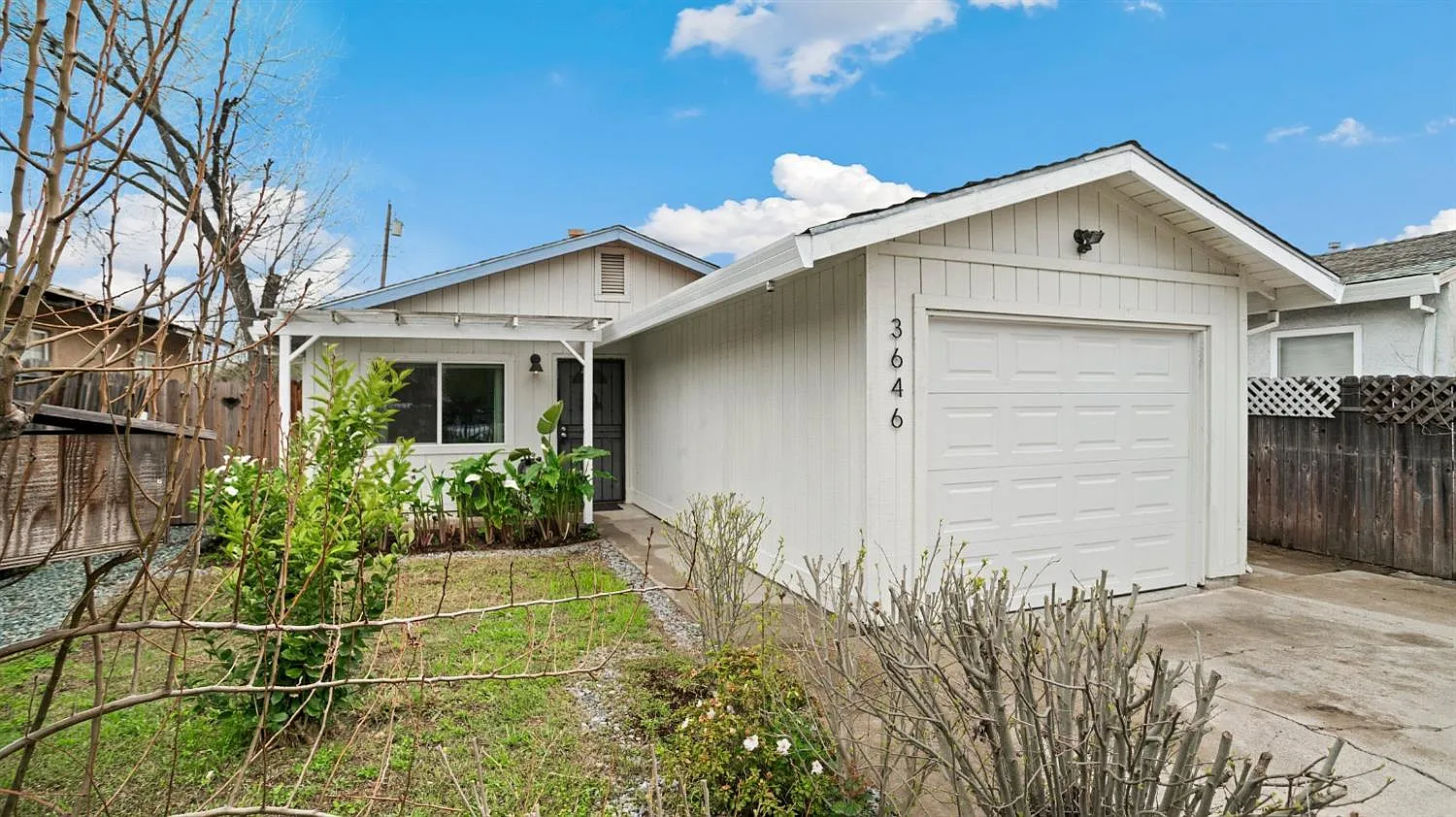 3646 19th Ave photo 1
