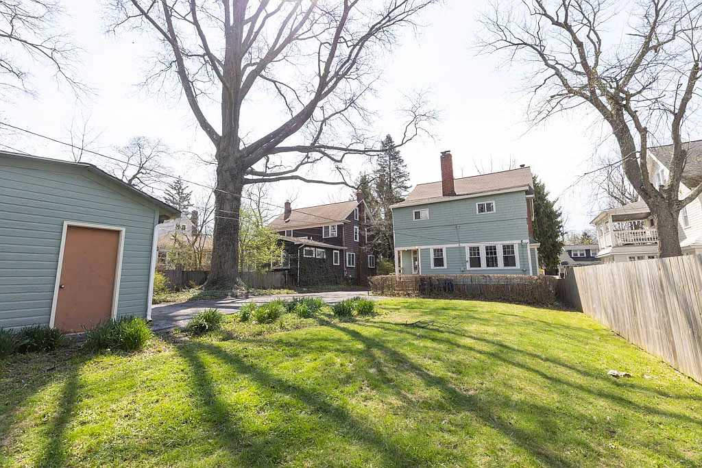 5 bed, 2248 sqft, $2,750 — Photo 3