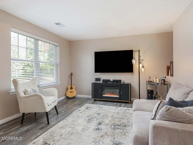 207 Harvest Way — Photo 26