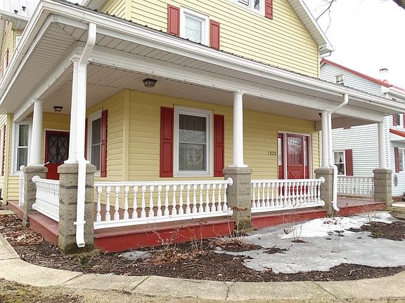 Wraparound Porch