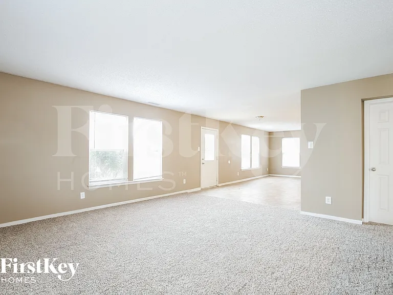 9235 W Rising Sun Dr — Photo 4