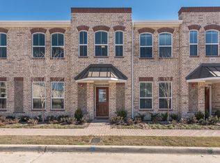 221 Belleville Dr, Lewisville, TX 75057