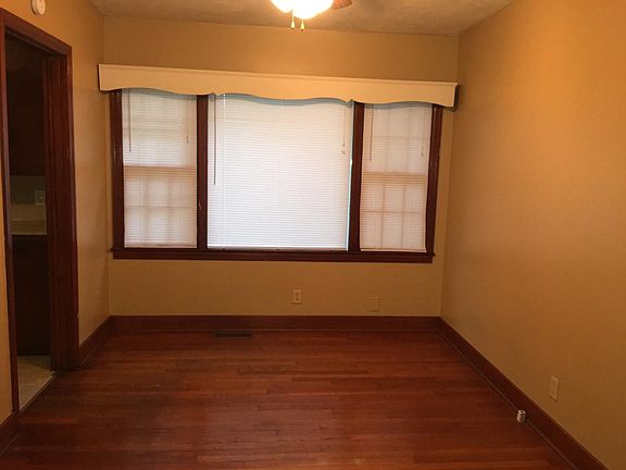 5th image of 775 Westwood Ave