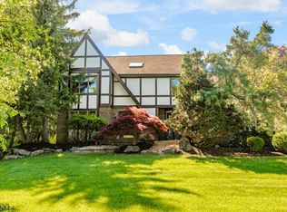 47 Livingston Dr, Belle Mead, NJ 08502