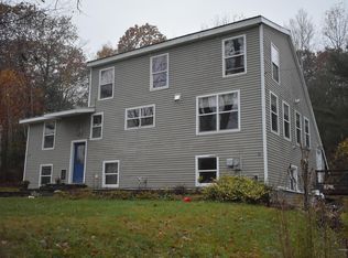 11 Pig Dog Ln, Mount Vernon, ME 04352