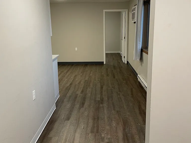 914 3rd Ave NE #2 — Photo 10