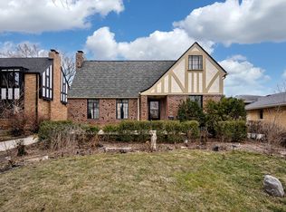 823 Marvin Pkwy, Park Ridge, IL 60068