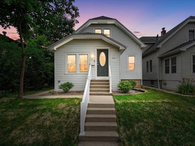 2065 S 70th STREET, West Allis, WI, 53219