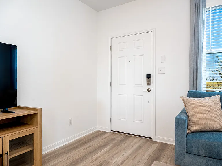 1016 Vanderscile Rd — Photo 9
