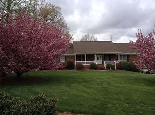 809 Dr Zimmerman Rd, Lexington, NC 27295