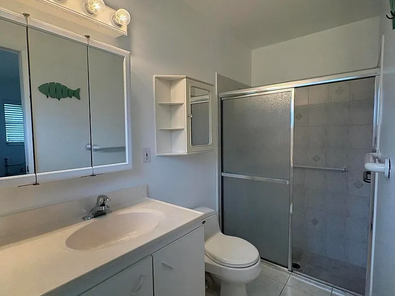 2522 Emory Dr E #A — Photo 8