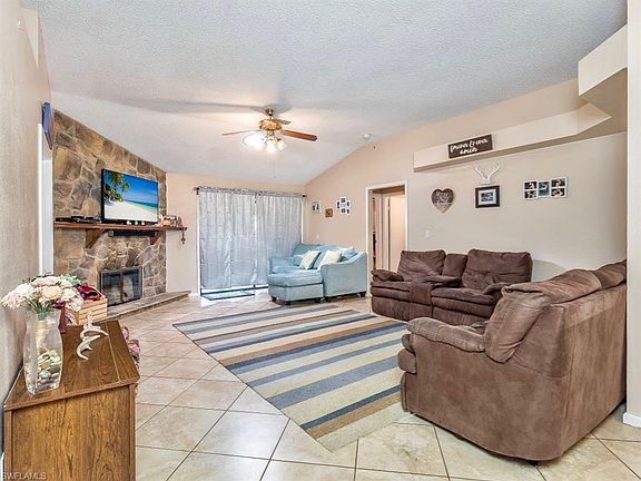 2nd image of 8416 Cypress Dr N