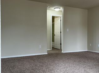 Ontario Court - 10, Hoquiam, WA 98550