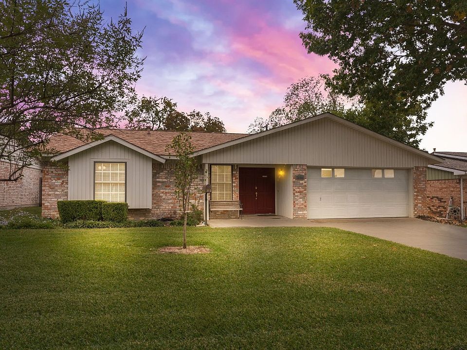 1st image of 212 Melinda Dr