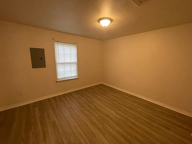 31 Grand Lido — Photo 8