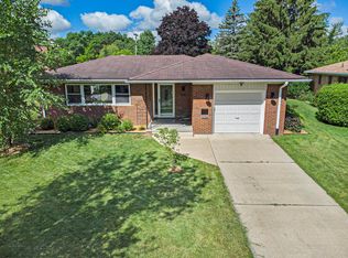 1226 Crosby Cres, Ann Arbor, MI 48103