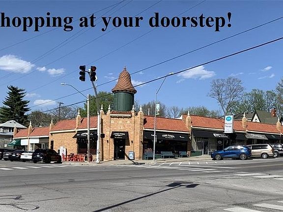 2nd image of 405 E Gregory Blvd